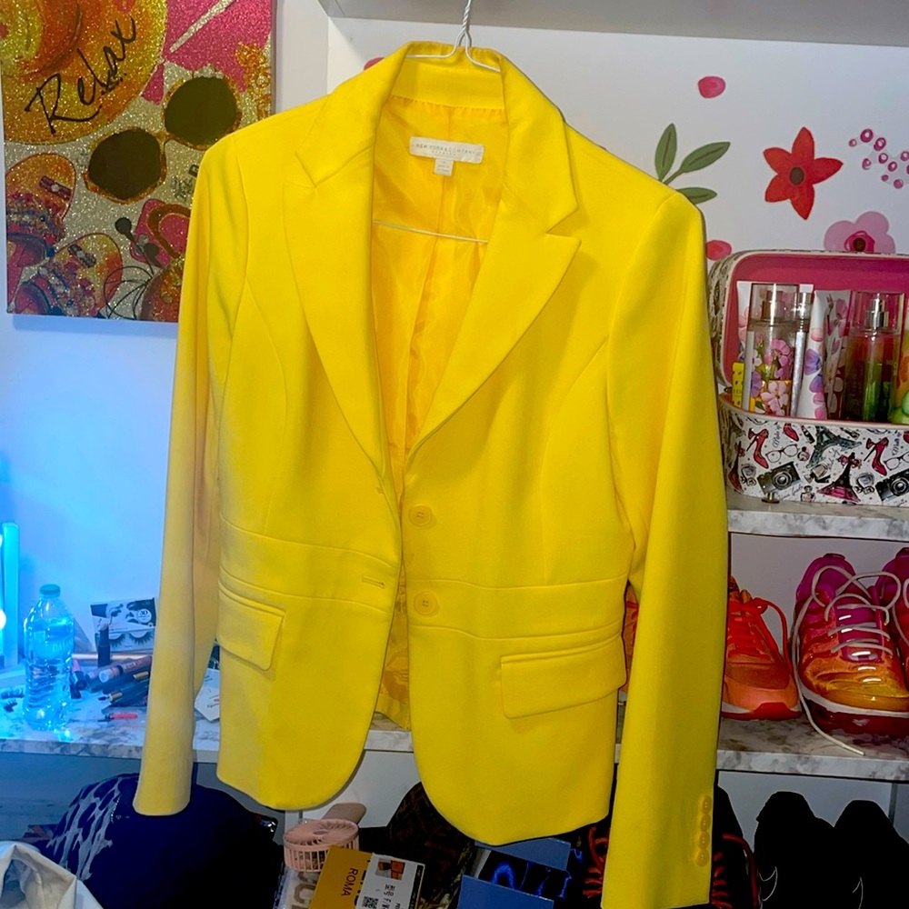 White blazer size 10
